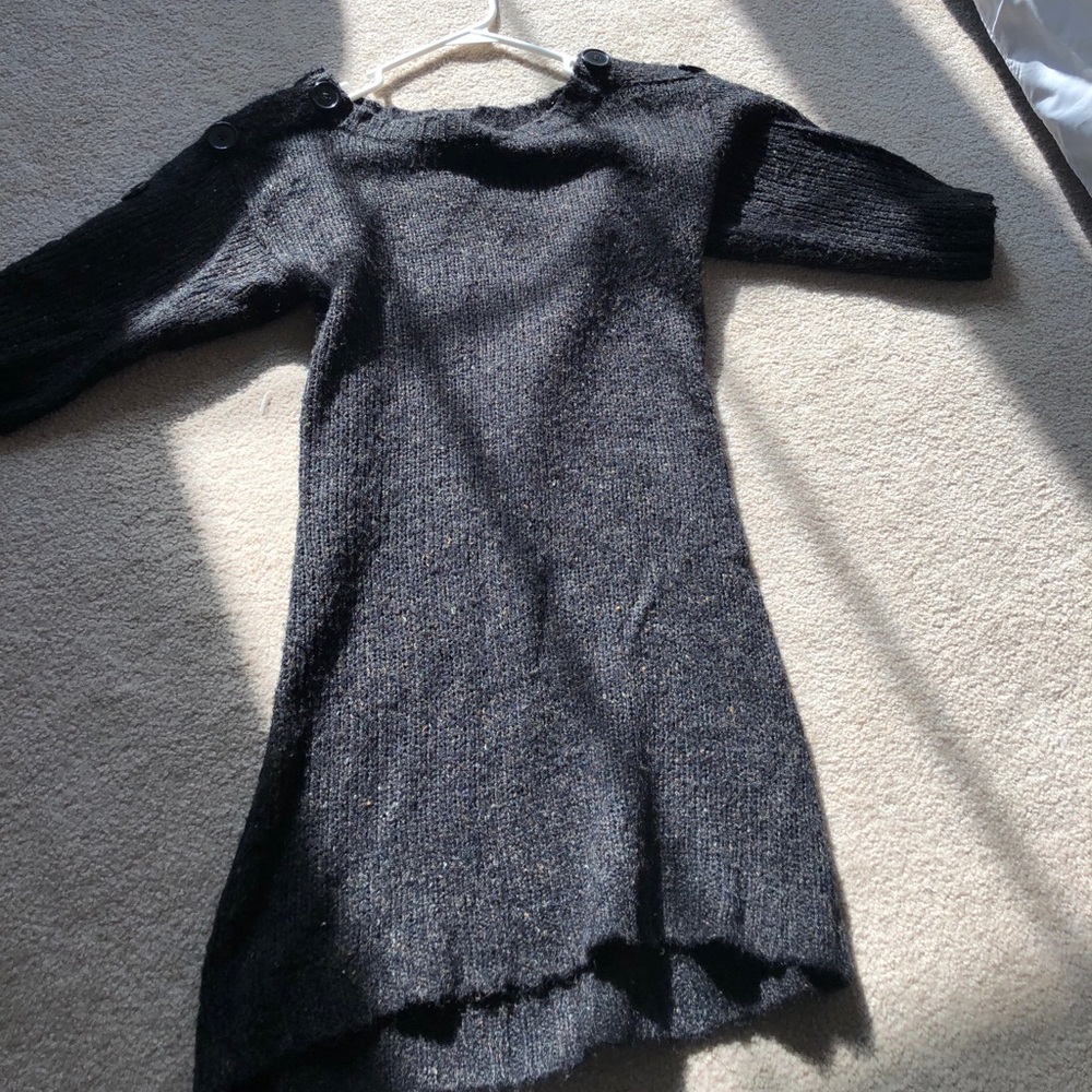Dress - Picture 1 of 4